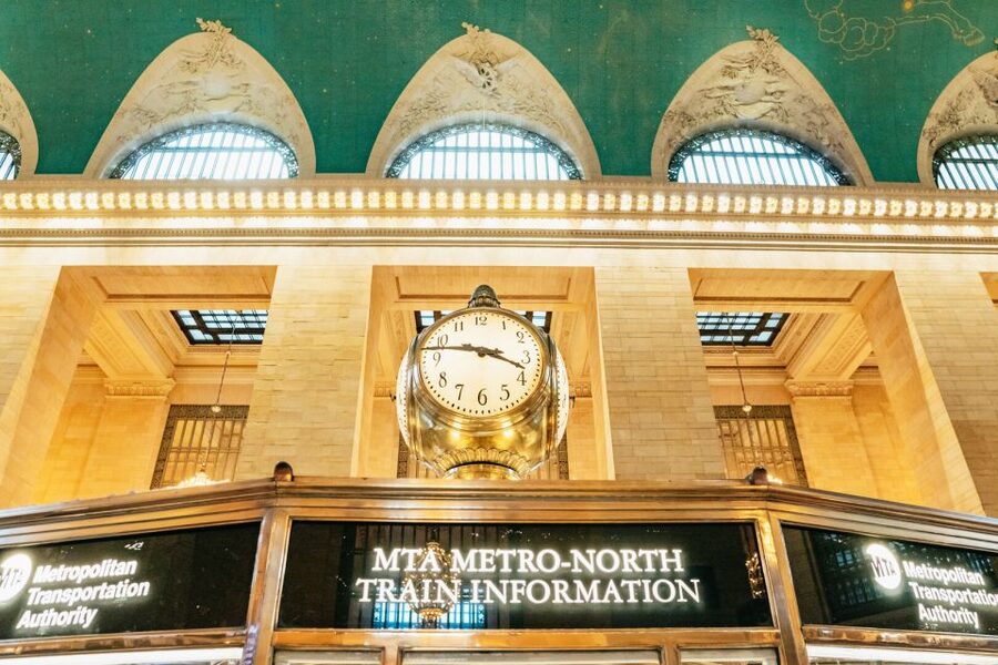 NYC: The Secrets of Grand Central Terminal - The whispering gallery and the lost movie theater