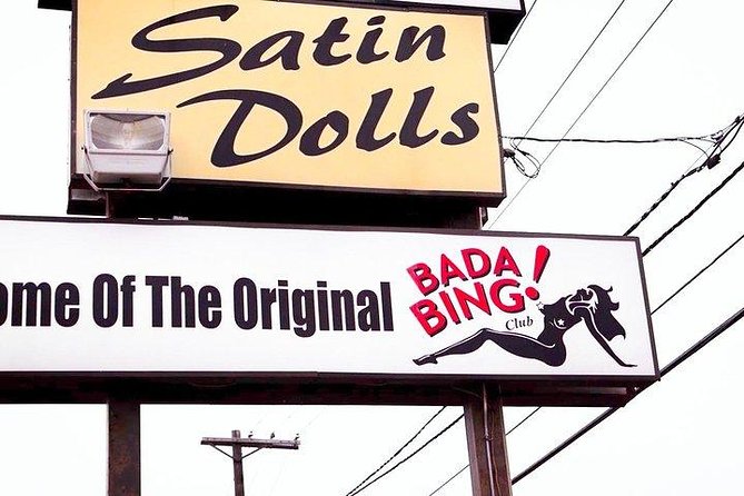 NYC The Sopranos Iconic Filming Locations Bus Tour - Guide quality makes or breaks the day