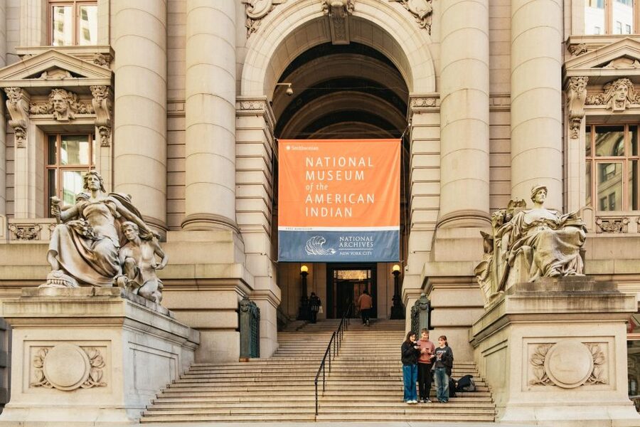NYC: The Story of Alexander Hamilton Private Walking Tour - How the guiding style shapes the experience