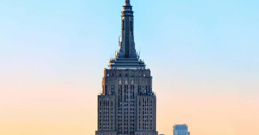 NYC: Top 30 Sights Tour and Empire State Building 86th Floor - Grand Central Terminal and the Chrysler Building
