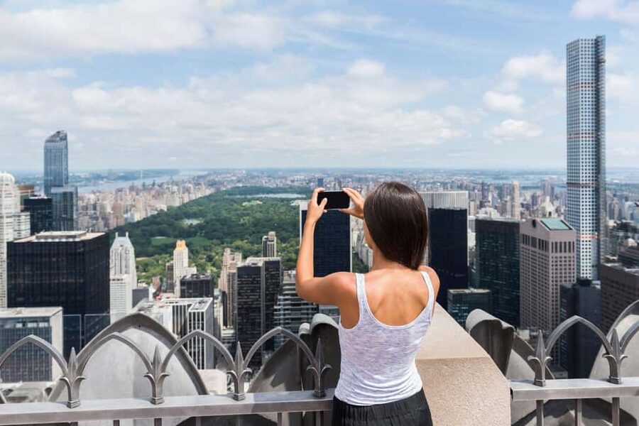 NYC: Top of the Rock & Optional Empire State Building Tour - The Midtown walk links famous places in a useful order