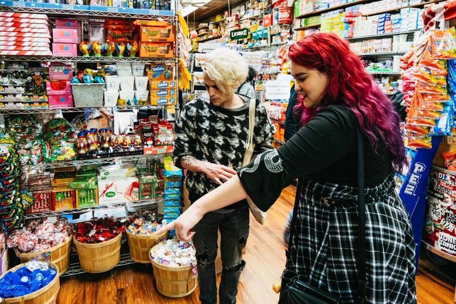 NYC: Traditional Immigrant Foods Guided Walking Tour - Practical tips before you go