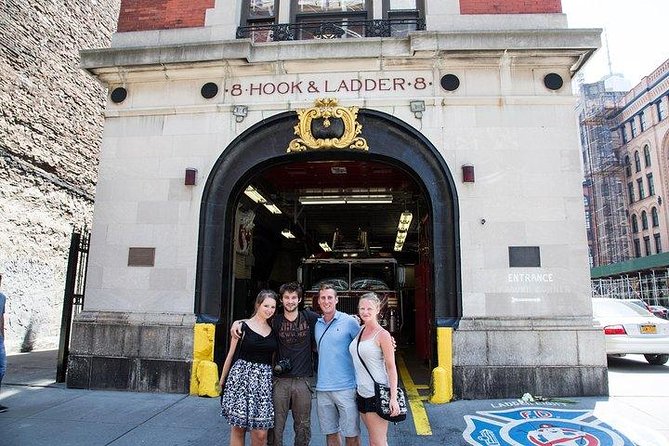 NYC TV & Movie Locations Bus Tour – Friends, Seinfeld & More - Seinfeld, Glee, Birdman, and other quick sightings