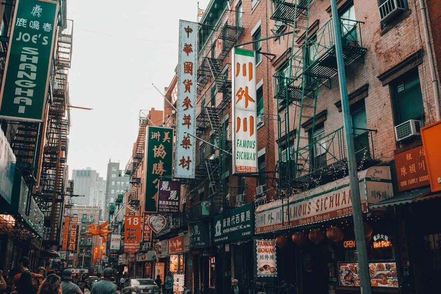 NYC: Visit Museum of Modern Art & 3hr Manhattan Walking Tour - Timing, shoes, and what to carry