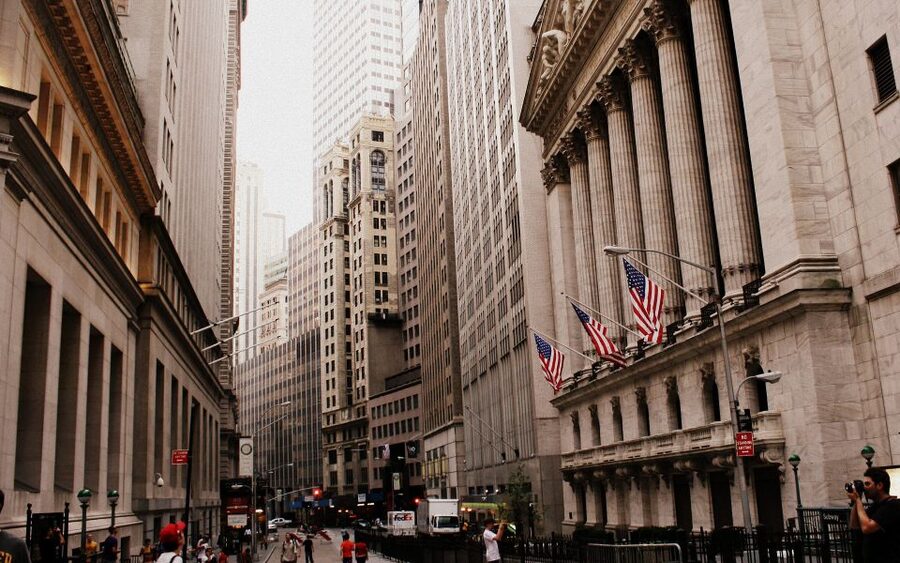 NYC: Walking Tour with Local Guide and 30+ Top NYC Sights - What the $58 price includes