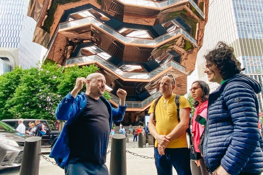 NYC: Walking Tour with Local Guide and 30+ Top NYC Sights - Fifth Avenue, Rockefeller Center, and Grand Central