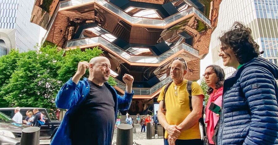 NYC: Walking Tour with Local Guide and 30+ Top NYC Sights - Central Park and the finish in the north