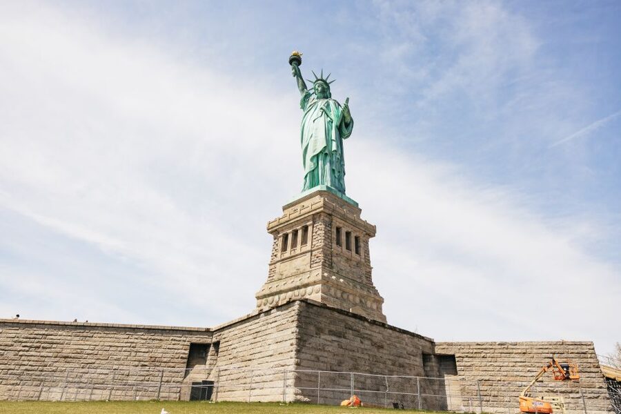 NYC: Wall Street Tour with 9/11 Memorial and Statue Ferry - My practical verdict