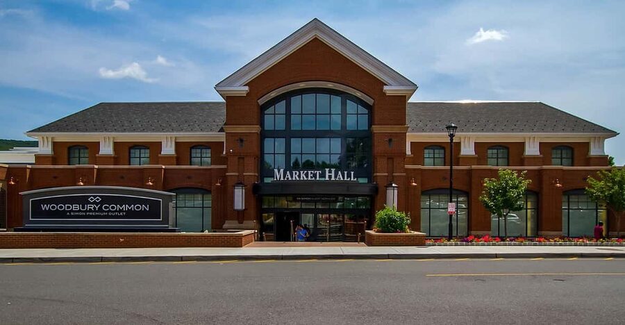 NYC: Woodbury Outlets Private Shopping Tour - Key points to know before you book