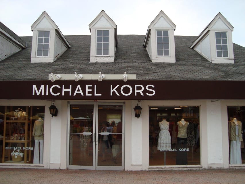 NYC: Woodbury Outlets Private Shopping Tour - Who will enjoy this private shopping day
