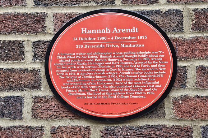 Oppenheimer in New York: Upper West Side Walking Tour - Oppenheimer’s childhood home on Riverside Drive