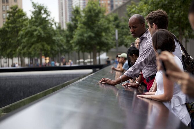 Original Ground Zero Walking Tour in New York - The Oculus, a quick look at a modern landmark