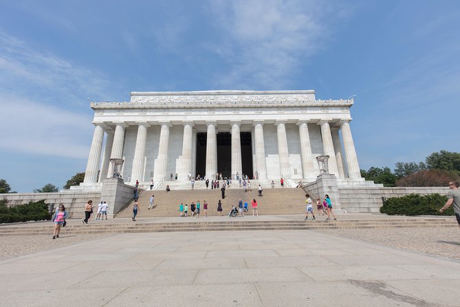 Philadelphia, Washington DC & Amish Country, 2-Days from NYC - Washington begins at the Jefferson Memorial