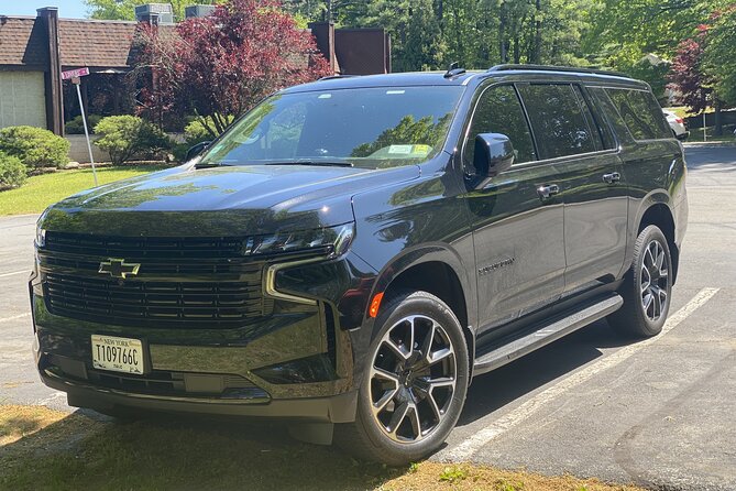 Private Luxury Transfers – JFK, LGA & Newark | 24/7 Chauffeur - A direct ride instead of an airport scramble