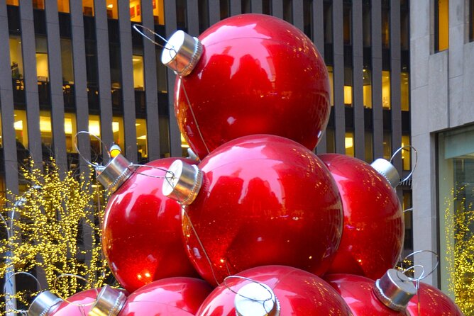 Private New York Christmas Tour with Driver and Guide - Building your Christmas route from Midtown to downtown