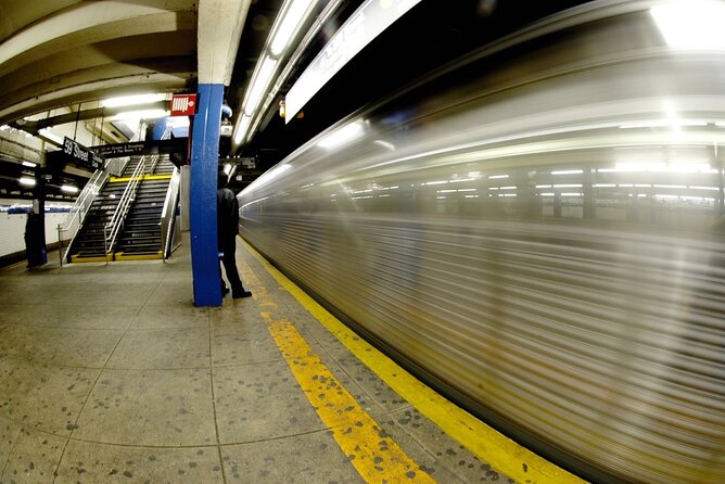 Private New York City Subway Tour with a Local - Key points at a glance