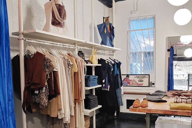 Private New York City Vintage + Secondhand Shopping Day - Williamsburg adds a Brooklyn option