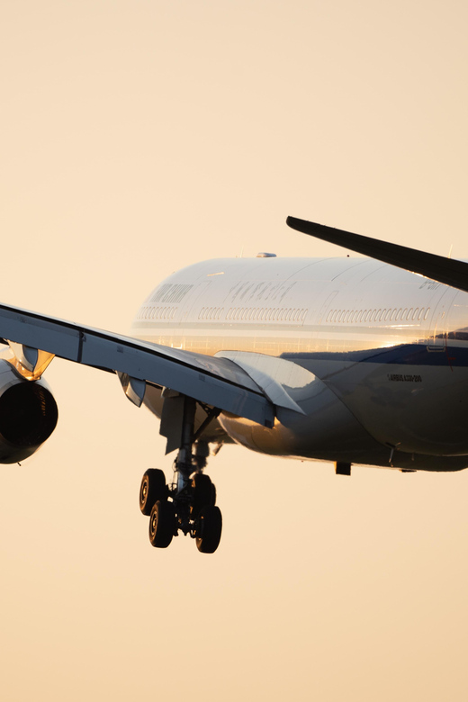 Private NYC Airport Transfer: LGA to Manhattan - Up to 5 - What the LaGuardia to Manhattan ride covers