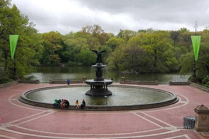 Private Scenic Central Park Walking Tour - Strawberry Fields and the John Lennon story