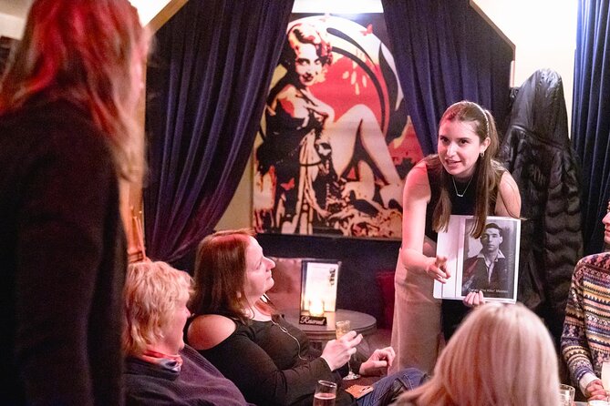 Private Speakeasy Adventure A Tipsy Trip through History - The guides shape the experience