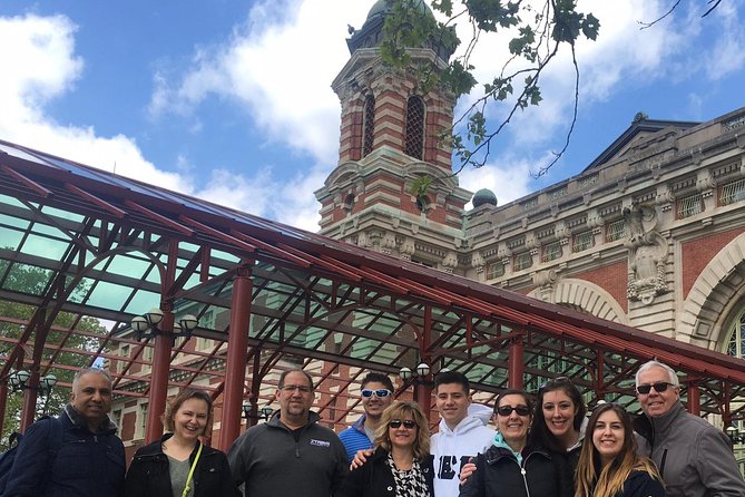 Private Statue of Liberty and Ellis Island Tour - How much walking and waiting should you expect?