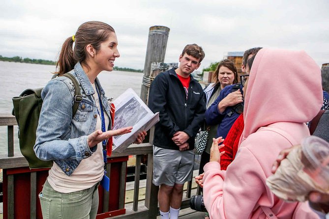 Private Statue of Liberty and Ellis Island Tour - Practical ways to make the four hours better