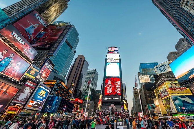 Private Transfer from LaGuardia Airport (LGA) to Manhattan - Price and real value for your group