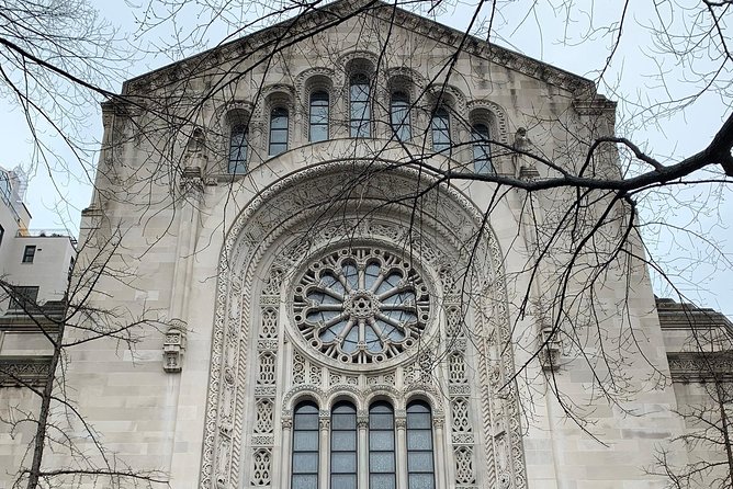 Private Walking Tour: 5th Avenue and the Gilded Age Mansions - Mrs. Astor and the Rules of New York Society