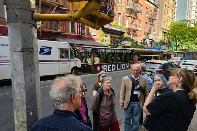 Private Walking Tour: Footsteps of Dylan and Springsteen - Cafe Wha? and early-career ambition
