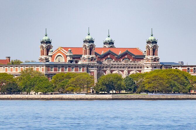 Secrets of the Statue of Liberty and Ellis Island Guided Tour - Ellis Island and the National Museum of Immigration