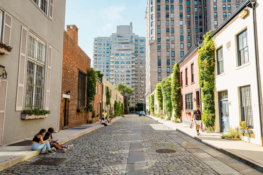 Shopping Tour of Fashion-Rich Soho, New York - The pace, walking, and practical details