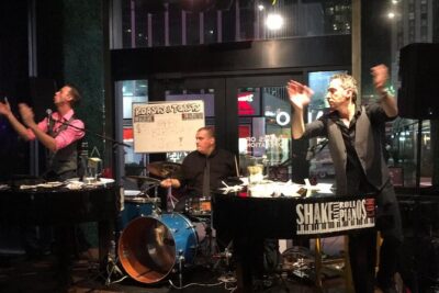 Skip the Line: Dueling Pianos Boozy Brunch! Ticket