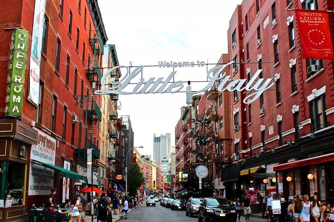 Soho, Little Italy, Chinatown Private Tour - Little Italy, food traditions, and old crime stories