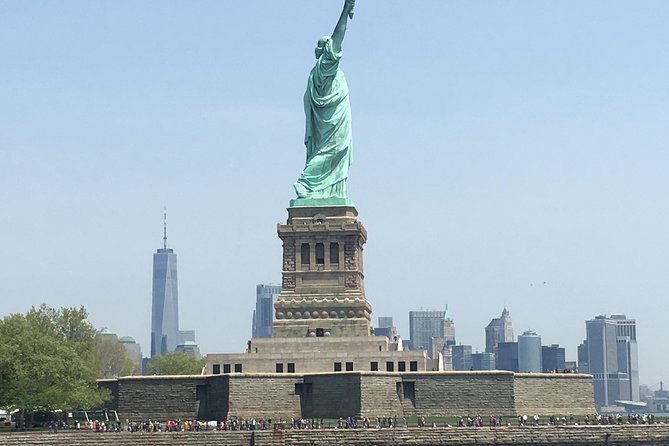 Statue of Liberty and Ellis Island 60 Minute sightseeing Cruise - From Pier 36 to New York Harbor