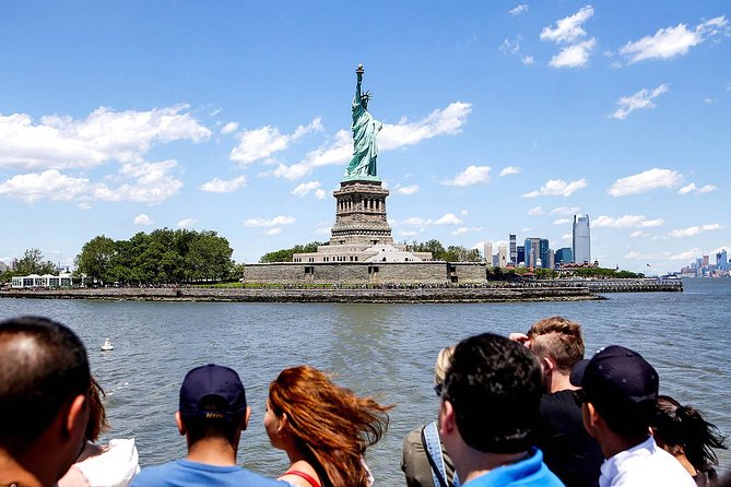 Statue of Liberty and Ellis Island Tour: All Options - Liberty Island: the close-up moment