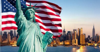 Statue of Liberty & Ellis Island by Ferry with Private Guide