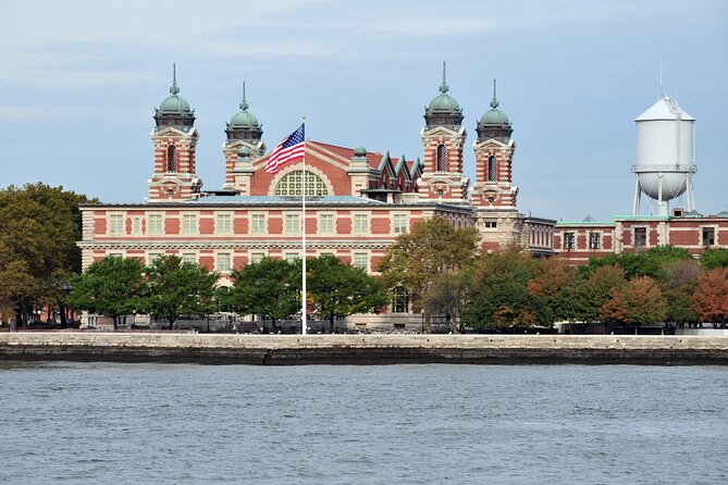 Statue of Liberty & Ellis Island Guided Tour with Ferry Transfers - Returning from Ellis Island