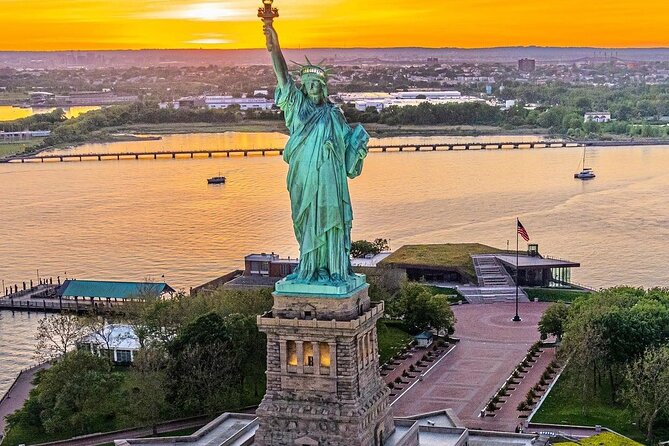 Statue Of Liberty & Ellis Island Skip The Queue Audio Guide Tour - Liberty Island and the statue grounds