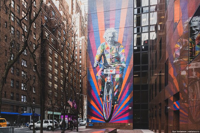 Street Art Tour in New York City with Local Expert Guide - Centre-Fuge and temporary construction art
