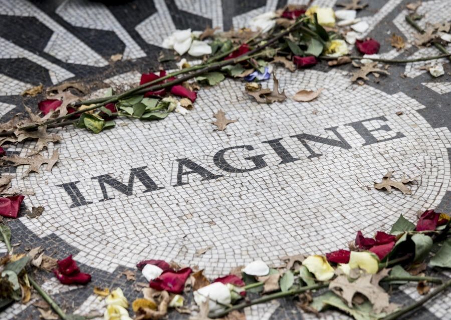 The Beatles in NYC Private Walking Tour - Central Park, photographs, and a change of pace