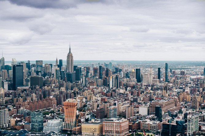 The Manhattan Helicopter Tour of New York - Central Park and the turn back south