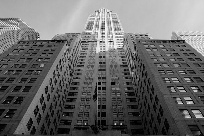 The Secrets of 42nd Street Private Tour - Climbing to the Tudor City overpass