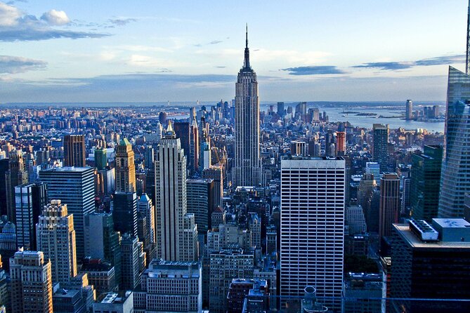 The Story Behind NY's Evolving Skyline An Architectural Journey Through History - A city told through its buildings