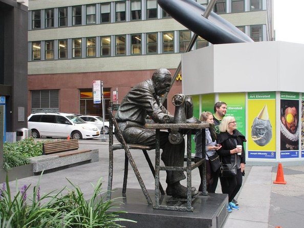 The Ultimate NYC Secondhand Shopping Experience - Key points to know before you book