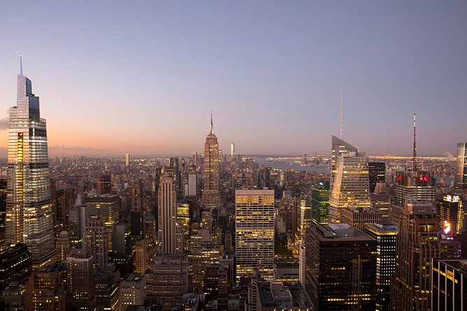 Top of the Rock VIP Tickets with SKYLIFT and The Beam Experience - Champagne at the Weather Room is a small extra