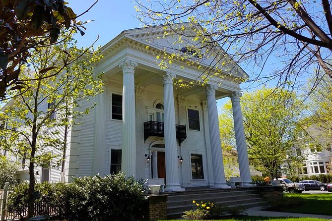 Victorian Flatbush , Brooklyn Private Tour - The church from 1654 and the tennis club surprise
