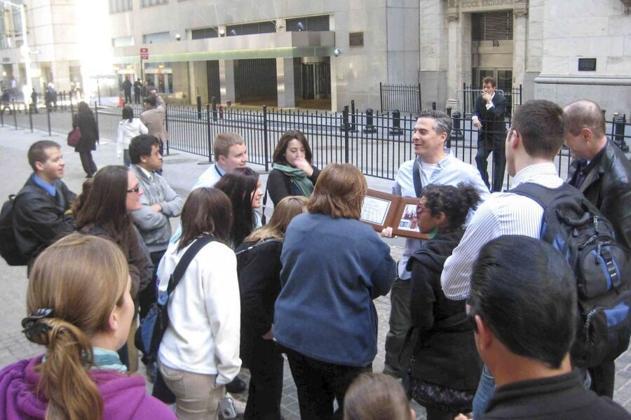 Wall Street Insider Tour with a Finance Professional - Key points at a glance