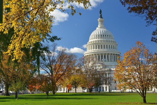 Washington D.C.& Philadelphia 2-Day Tour from New York City - The White House from the outside