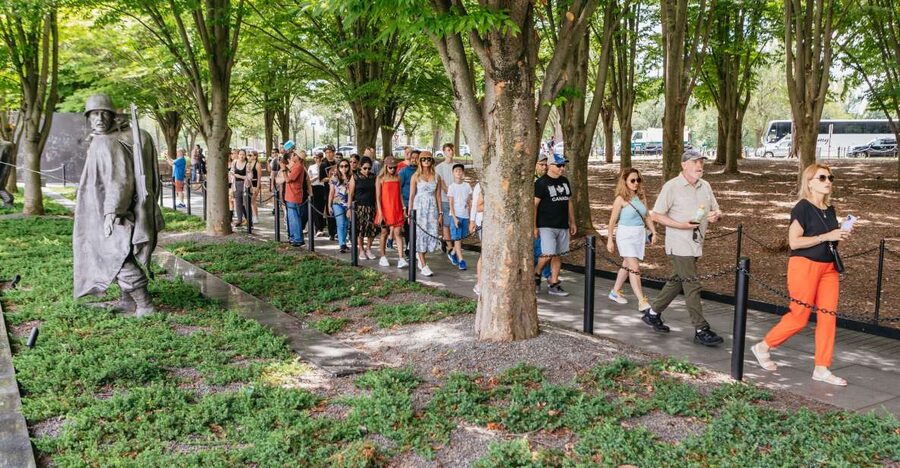 Washington DC Day Trip by Bus from New York City - Is $129 good value?