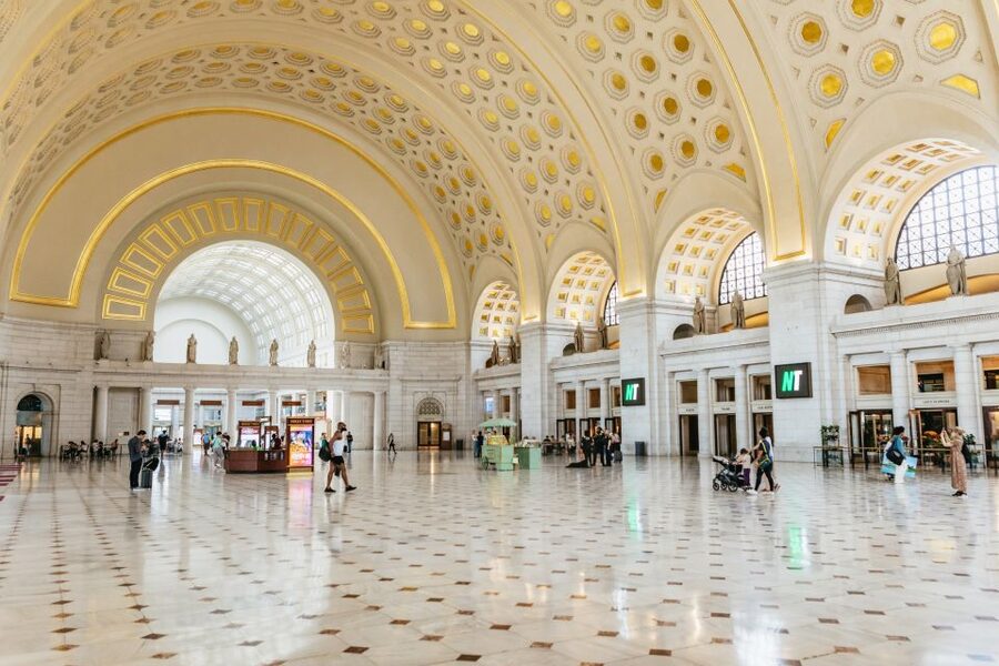 Washington DC Day Trip by Bus from New York City - Arlington Cemetery and the Kennedy graves